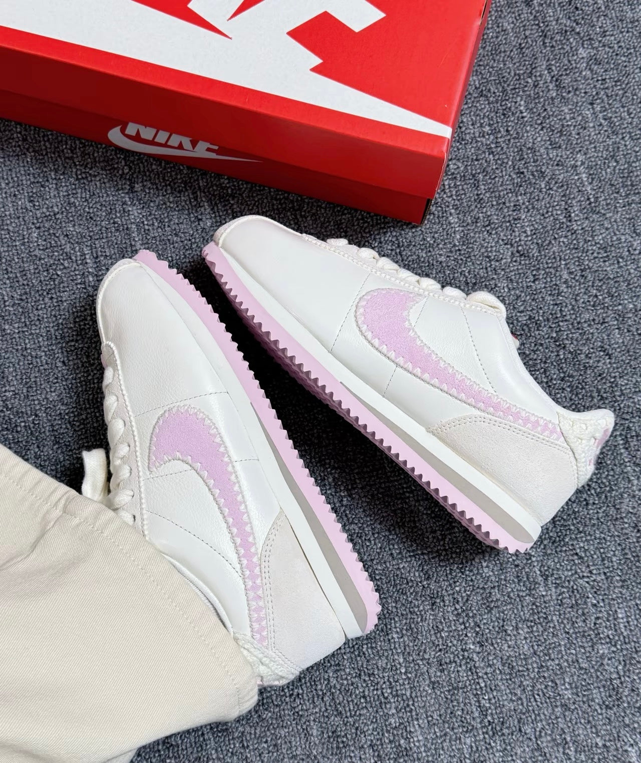 (中秋節優惠) Nike Cortez Valentine's Day 白粉 (HV6012-161)