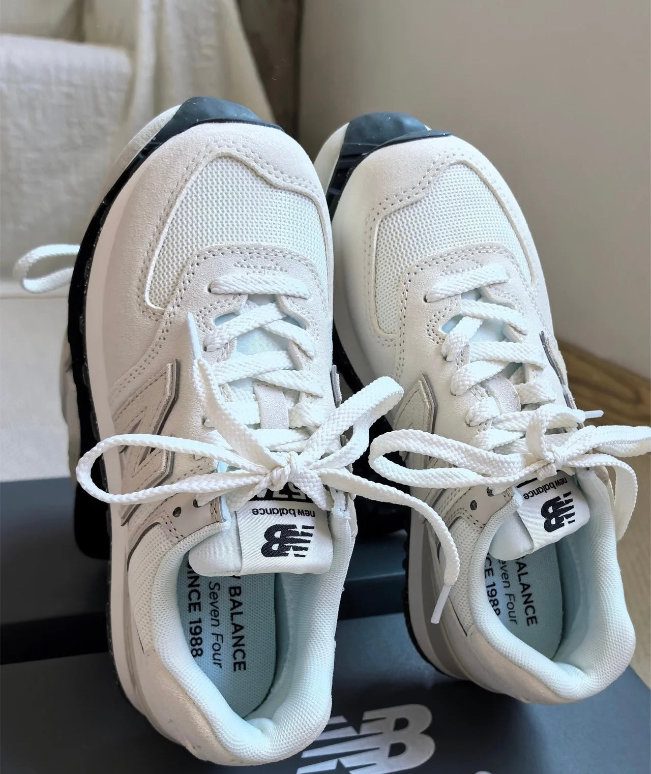 (中秋節優惠) New Balance 574 米白 (U574OF2)