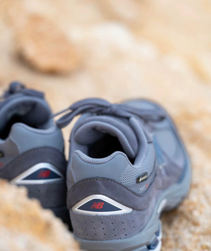 New Balance 2002R 深灰 (M2002RX4)