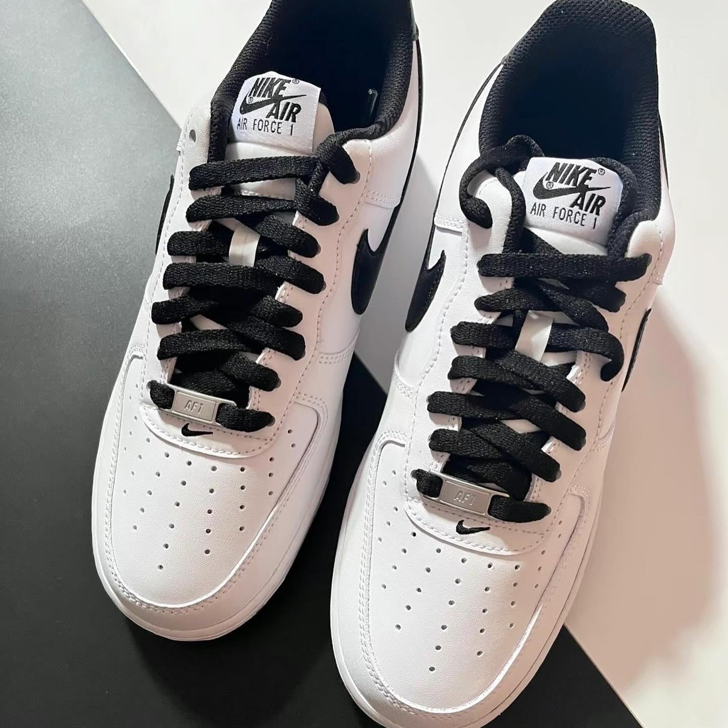 Air Force 1 Low ‘07 “White Black” (DH7561-102)