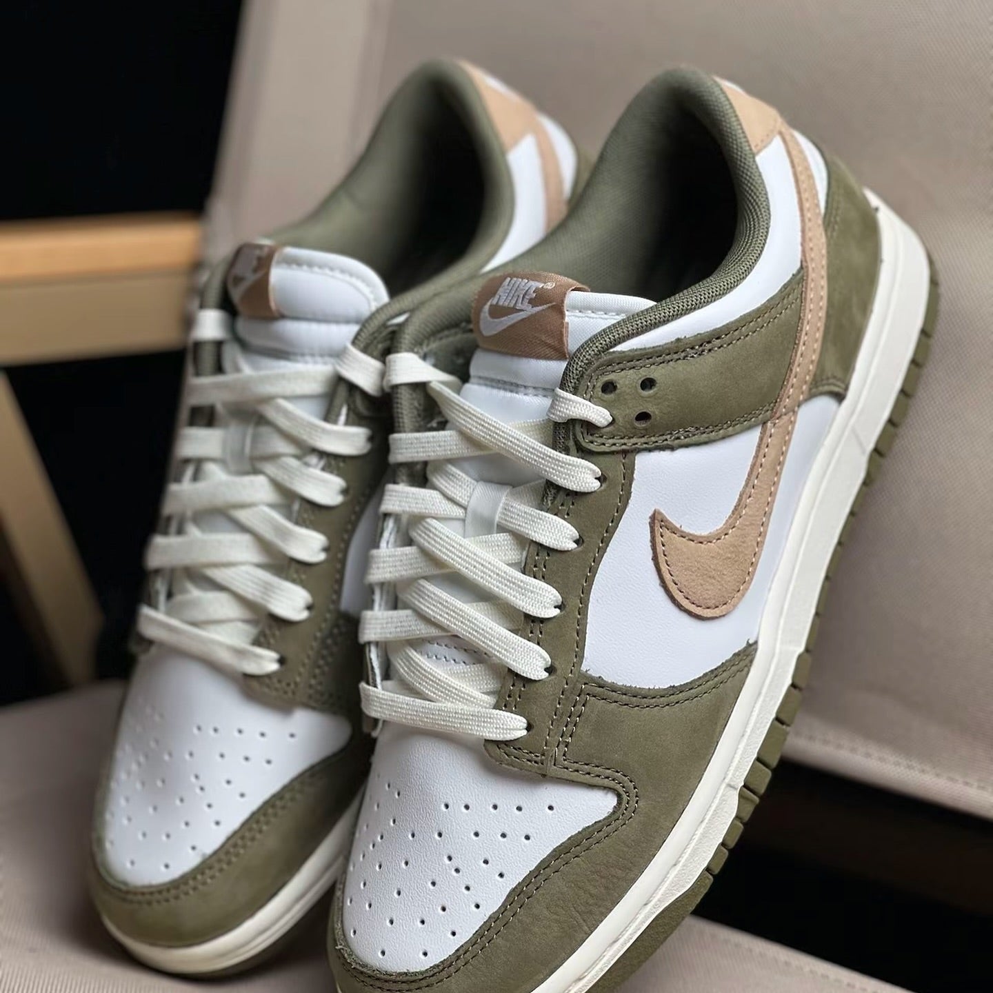 Nike Dunk Low “Medium Olive” (FQ8250-200)