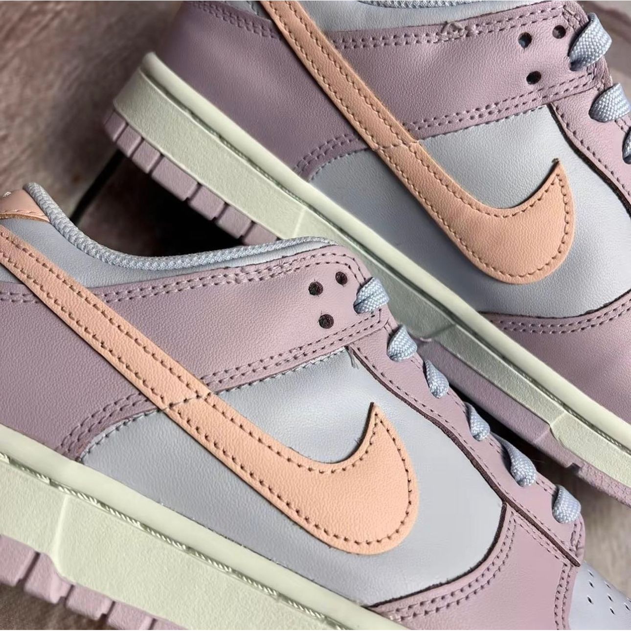 Nike Dunk Low “Atmosphere Pink“ (DD1503-001)