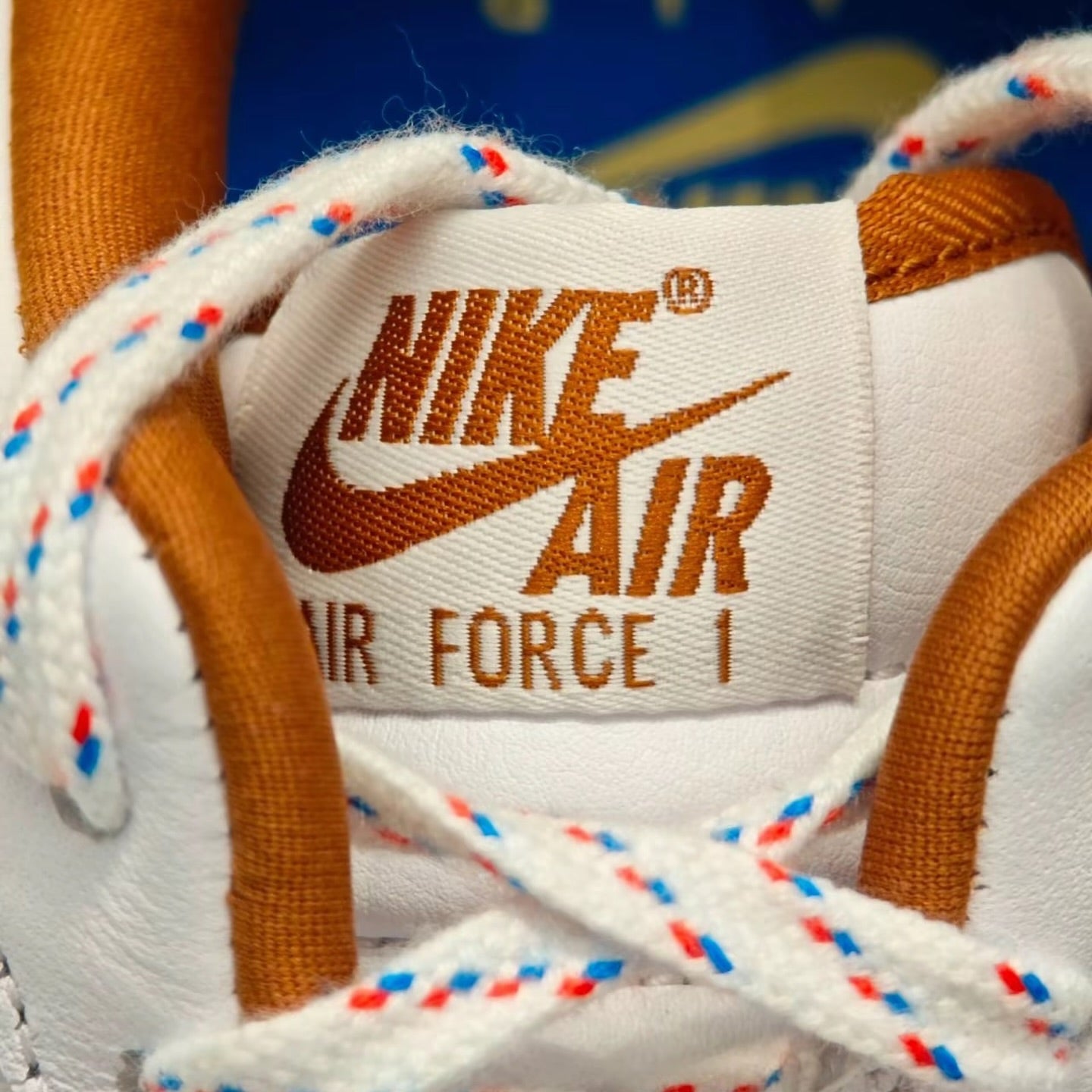 NIKE AIR FORCE 1 ”BRITISH TAN“ (FN5757-100)