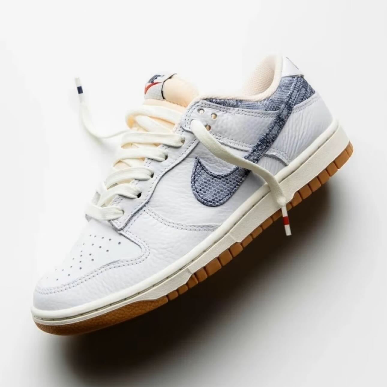 Nike Dunk Low - Wash Denim (FN6881-100)