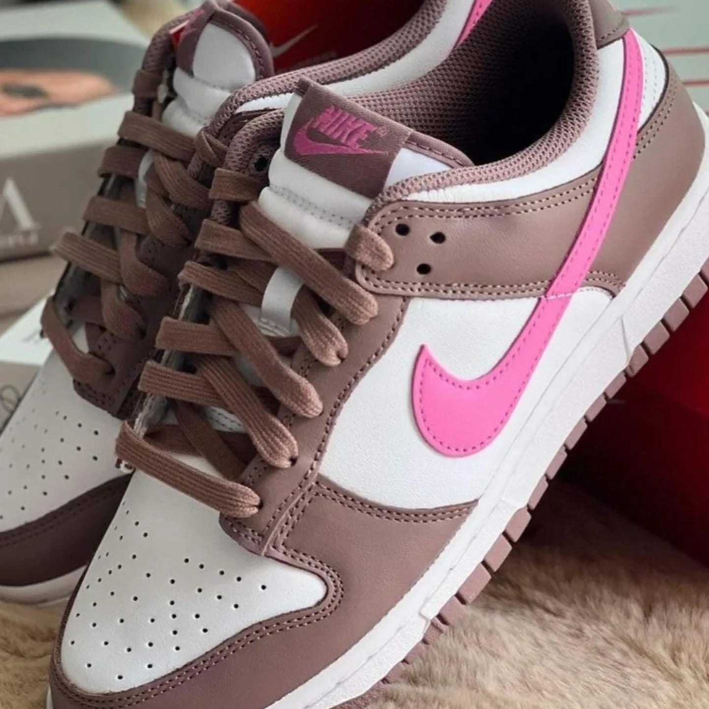 Nike Dunk Low - Smokey Mauve (FZ3611-208)