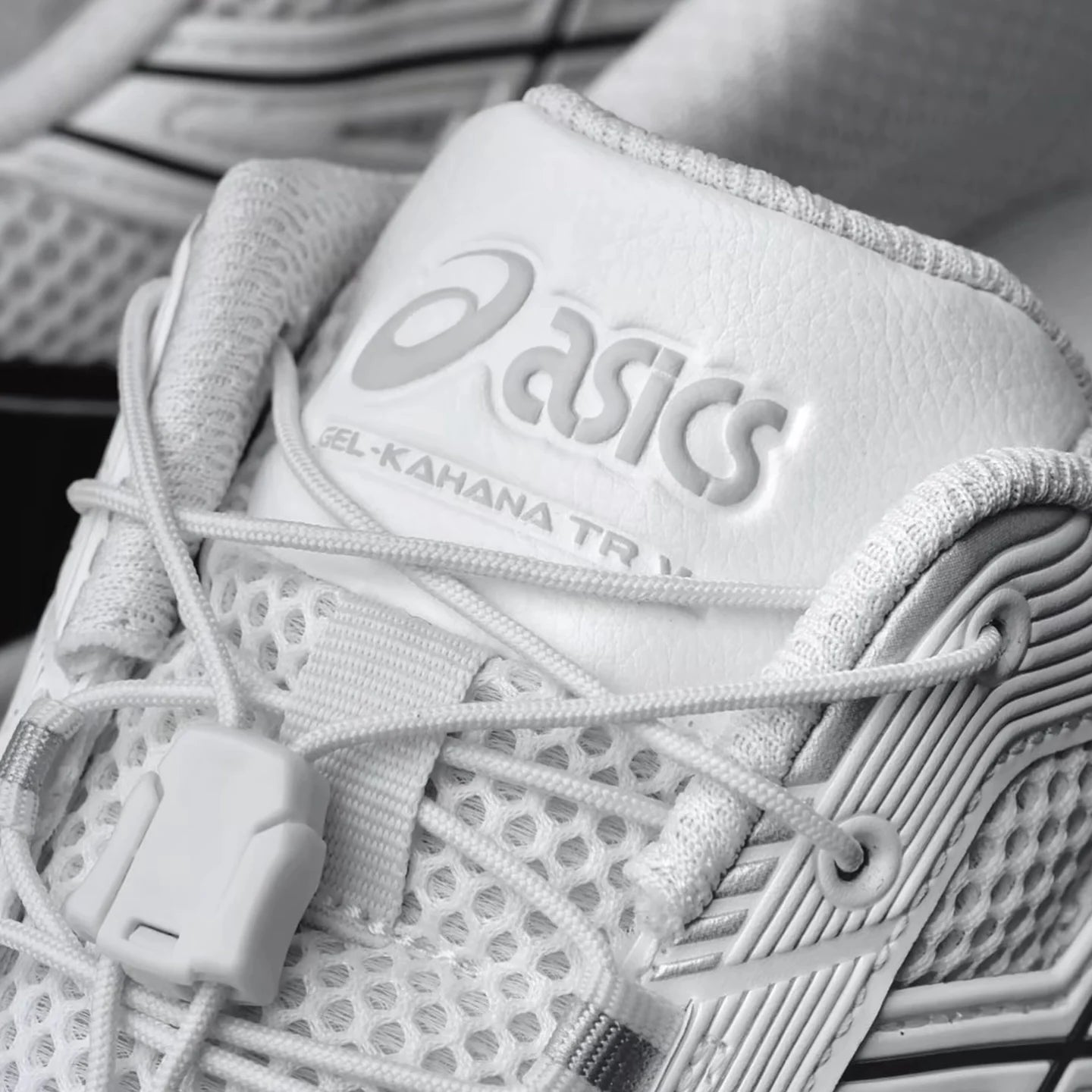 ASICS GEL-KAHANA TR V4 BLACK WHITE (1203A497-100)