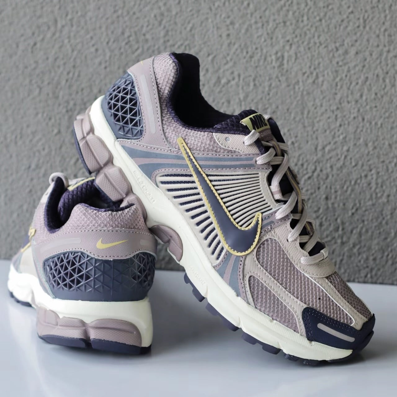[紫色系秒殺] Nike Zoom Vomero 5 Purple Violet 紫灰色 (HQ3643-019)