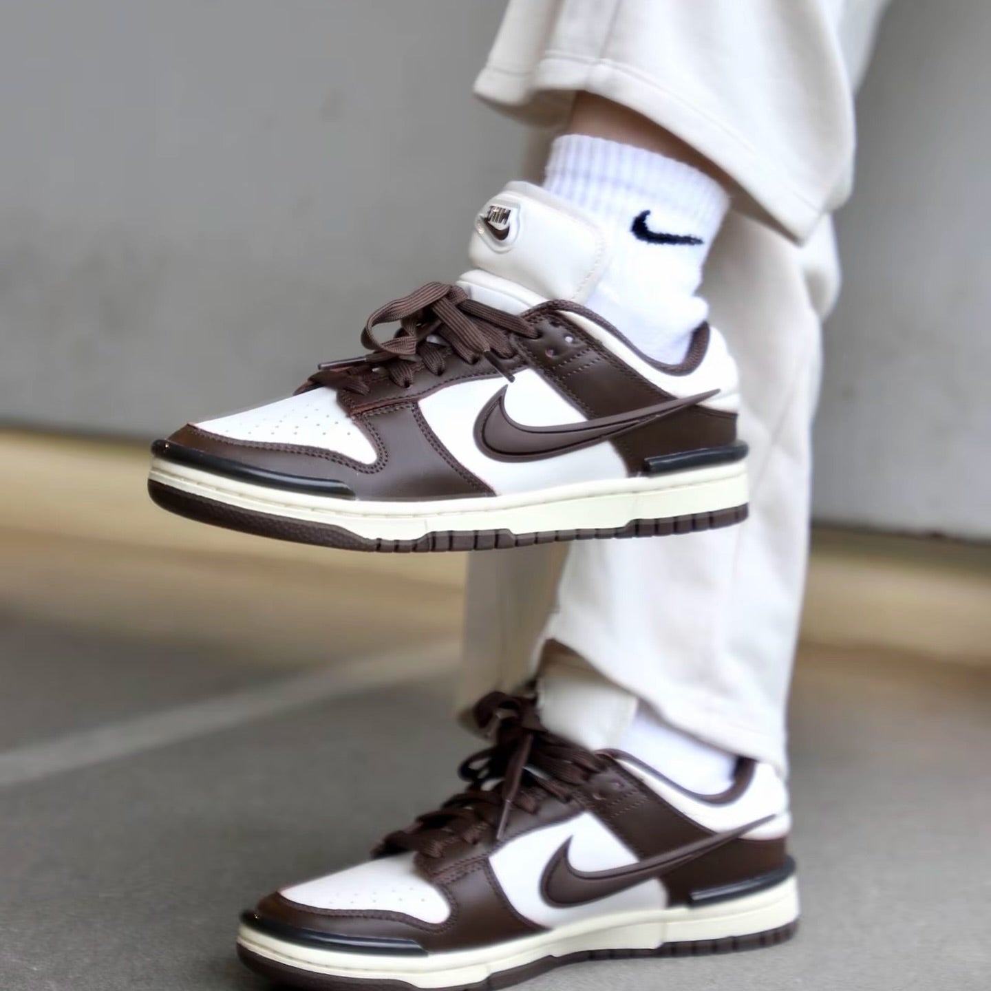 NIKE DUNK LOW TWIST BAROQUE BROWN (DZ2794-003)