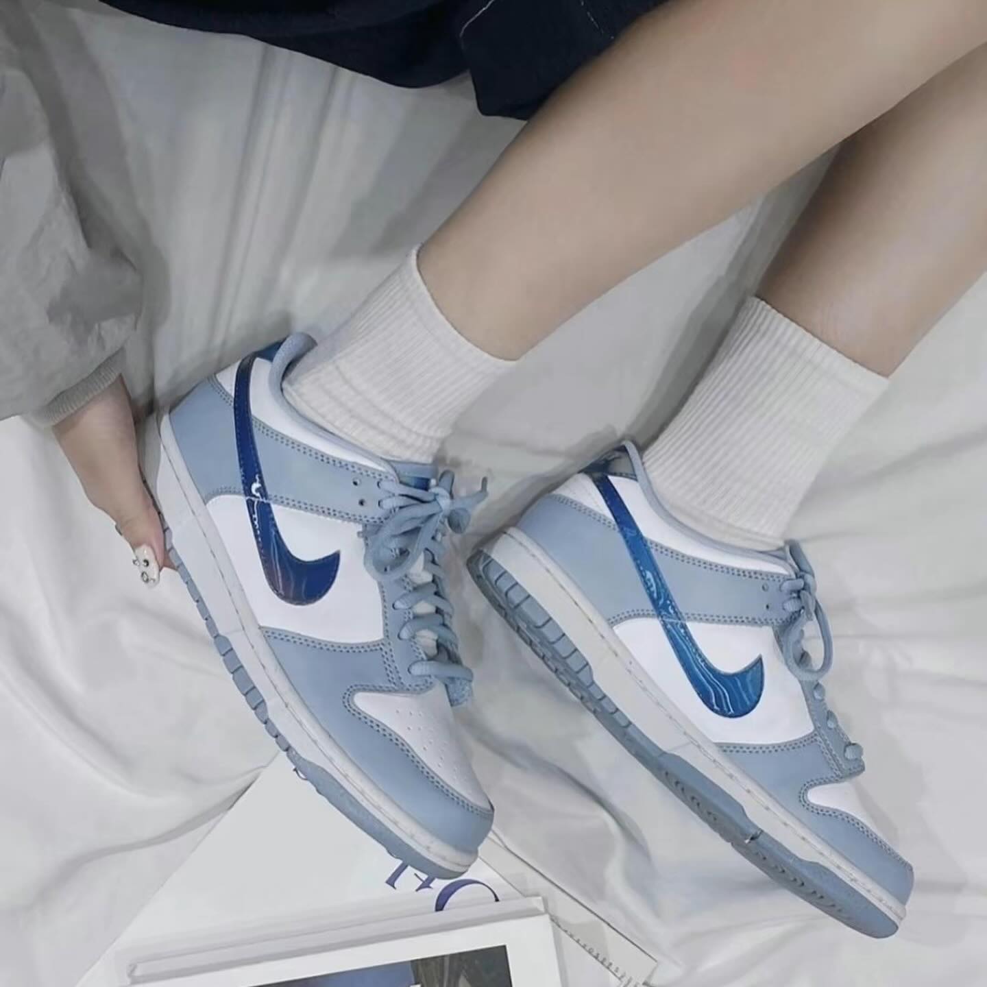 Nike Dunk Low Blue lridescent (FJ4668-400)