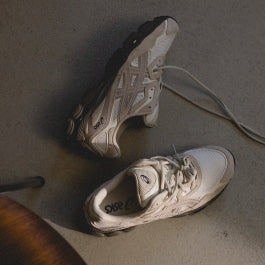 Asics Gel-NYC 褐色 (1203A383-105)