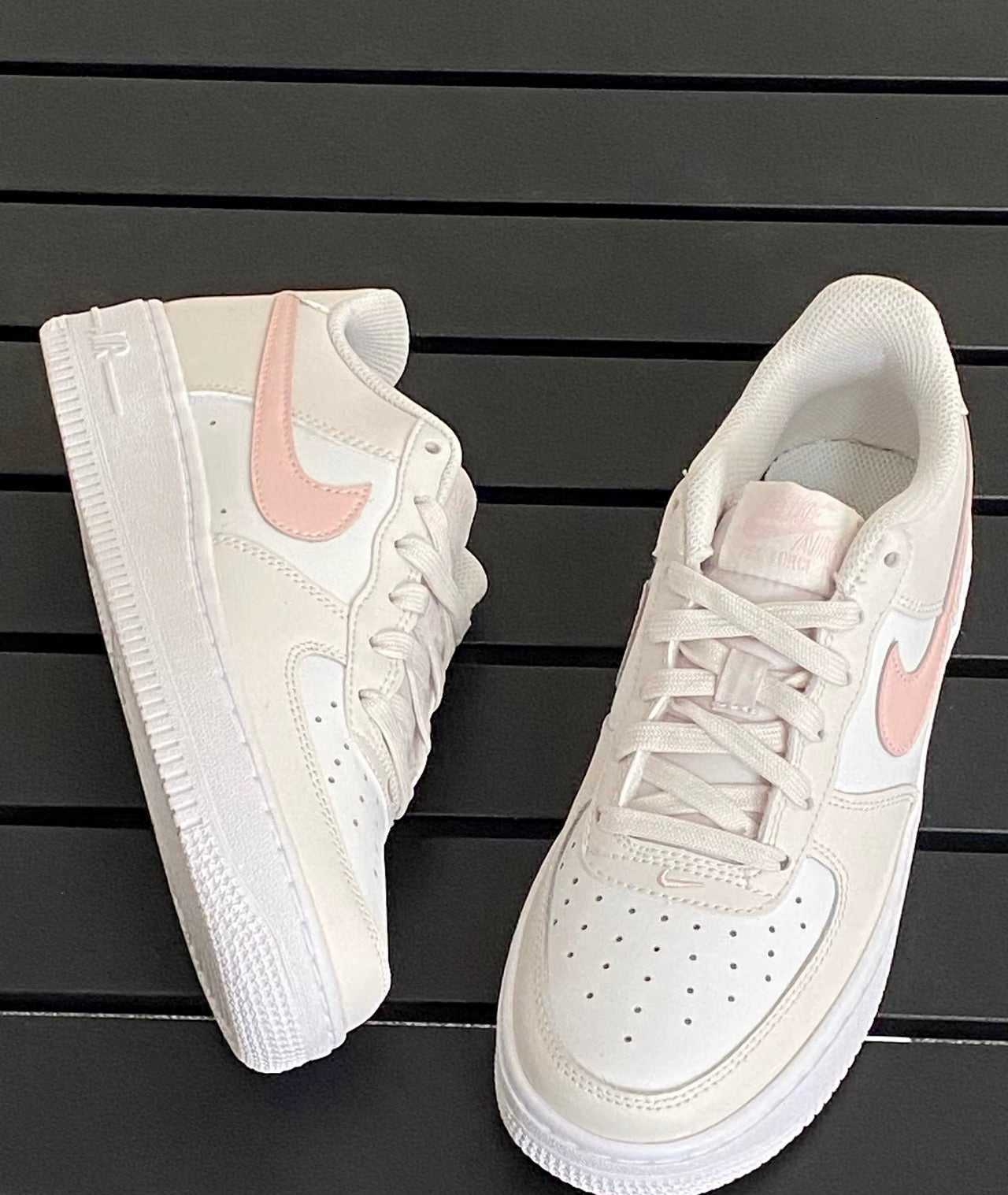 Nike Air Force GS 灰白粉 (FV5948-006)
