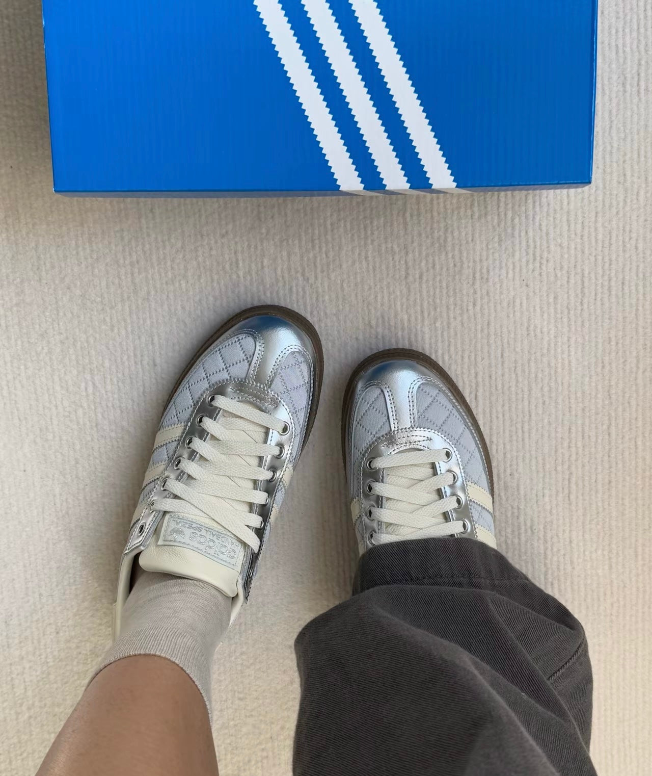 [銀色系秒殺] Adidas Originals Spezial 銀奶油 (KJ0853)