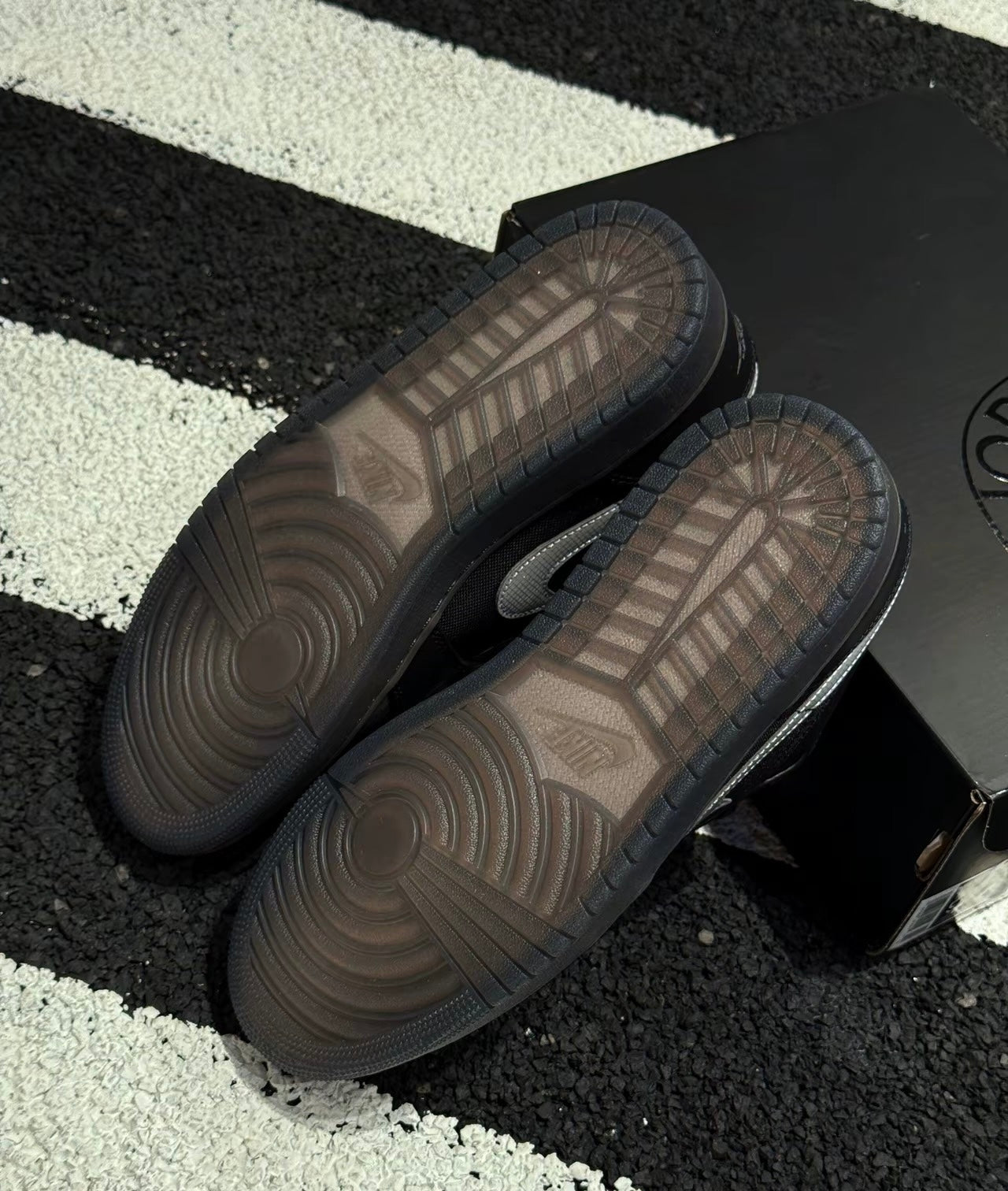 Nike Air Jordan 深黑反光 (HV5968-001)