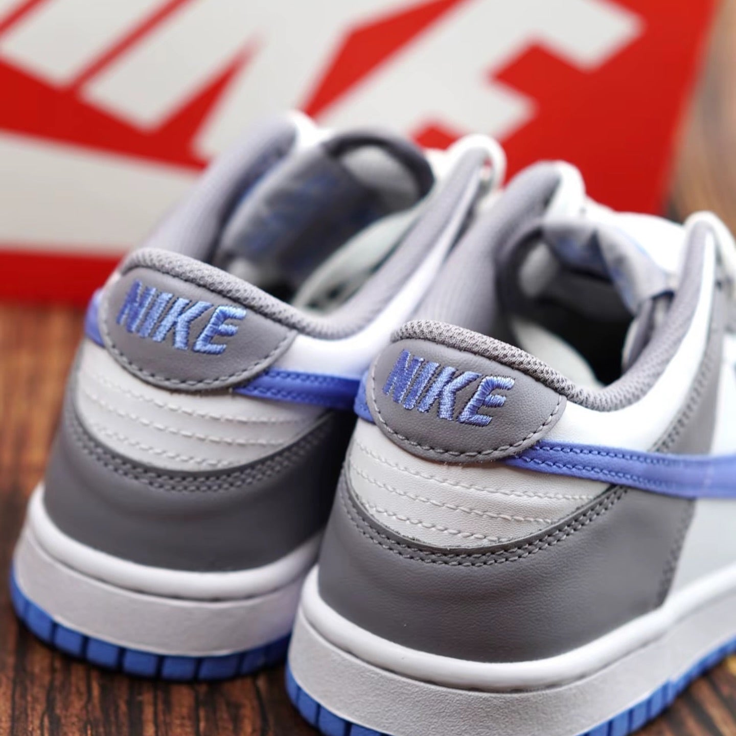 NIKE DUNK LOW CEMENT ROYAL PULSE (FB9109-121)